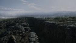 extant_GameOfThrones_4x01-TwoSwords_3158