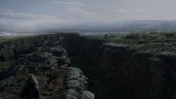 extant_GameOfThrones_4x01-TwoSwords_3159