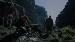 extant_GameOfThrones_4x01-TwoSwords_3184