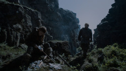 extant_GameOfThrones_4x01-TwoSwords_3185