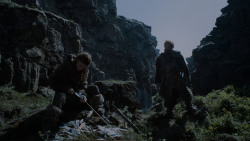 extant_GameOfThrones_4x01-TwoSwords_3200