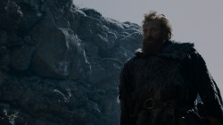extant_GameOfThrones_4x01-TwoSwords_3206