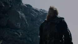 extant_GameOfThrones_4x01-TwoSwords_3222