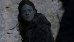 extant_GameOfThrones_4x01-TwoSwords_3232