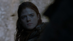 extant_GameOfThrones_4x01-TwoSwords_3251