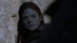 extant_GameOfThrones_4x01-TwoSwords_3252