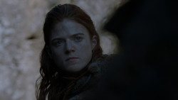 extant_GameOfThrones_4x01-TwoSwords_3253