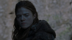 extant_GameOfThrones_4x01-TwoSwords_3266