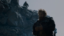 extant_GameOfThrones_4x01-TwoSwords_3267