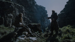 extant_GameOfThrones_4x01-TwoSwords_3273