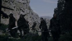 extant_GameOfThrones_4x01-TwoSwords_3285