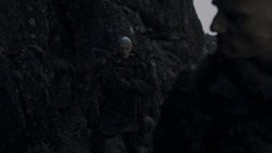 extant_GameOfThrones_4x01-TwoSwords_3352