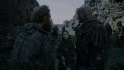 extant_GameOfThrones_4x01-TwoSwords_3452