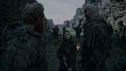 extant_GameOfThrones_4x01-TwoSwords_3454