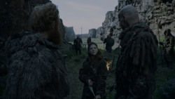 extant_GameOfThrones_4x01-TwoSwords_3455