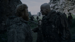extant_GameOfThrones_4x01-TwoSwords_3493