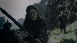 extant_GameOfThrones_4x01-TwoSwords_3497