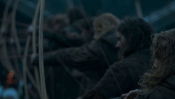 extant_GameOfThrones_4x01-TwoSwords_3536