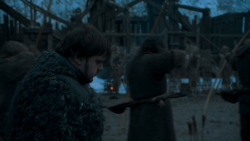 extant_GameOfThrones_4x01-TwoSwords_3542