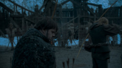 extant_GameOfThrones_4x01-TwoSwords_3543