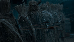 extant_GameOfThrones_4x01-TwoSwords_3546