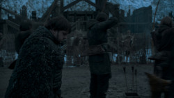 extant_GameOfThrones_4x01-TwoSwords_3552