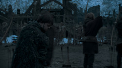 extant_GameOfThrones_4x01-TwoSwords_3553