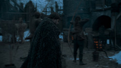 extant_GameOfThrones_4x01-TwoSwords_3558
