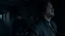 extant_GameOfThrones_4x01-TwoSwords_3606