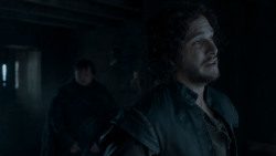 extant_GameOfThrones_4x01-TwoSwords_3614