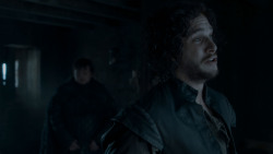 extant_GameOfThrones_4x01-TwoSwords_3615