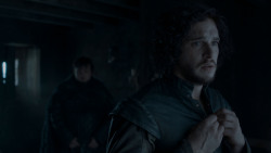 extant_GameOfThrones_4x01-TwoSwords_3630