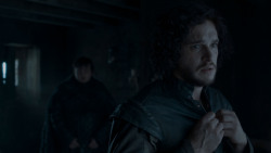 extant_GameOfThrones_4x01-TwoSwords_3635