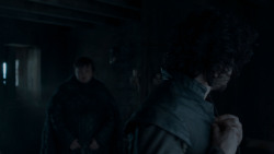 extant_GameOfThrones_4x01-TwoSwords_3639