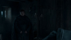 extant_GameOfThrones_4x01-TwoSwords_3673