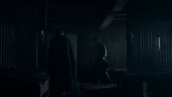 extant_GameOfThrones_4x01-TwoSwords_3678
