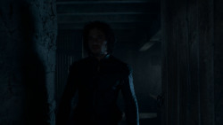 extant_GameOfThrones_4x01-TwoSwords_3690