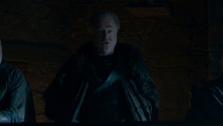 extant_GameOfThrones_4x01-TwoSwords_3704