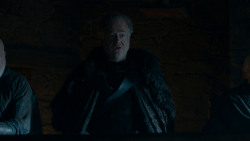 extant_GameOfThrones_4x01-TwoSwords_3705