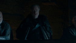 extant_GameOfThrones_4x01-TwoSwords_3706