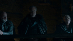 extant_GameOfThrones_4x01-TwoSwords_3710