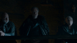 extant_GameOfThrones_4x01-TwoSwords_3711