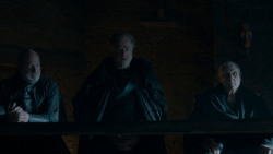 extant_GameOfThrones_4x01-TwoSwords_3714