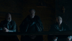 extant_GameOfThrones_4x01-TwoSwords_3715