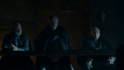 extant_GameOfThrones_4x01-TwoSwords_3718
