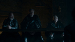 extant_GameOfThrones_4x01-TwoSwords_3720