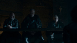 extant_GameOfThrones_4x01-TwoSwords_3721