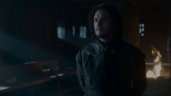 extant_GameOfThrones_4x01-TwoSwords_3753