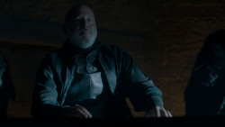 extant_GameOfThrones_4x01-TwoSwords_3778