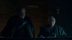 extant_GameOfThrones_4x01-TwoSwords_3811